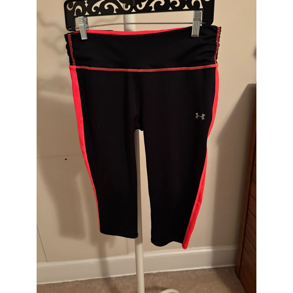 Under Armor fitted leggings all season gear black pink orange size medium